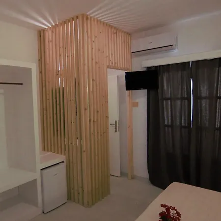 Vista Mare فندق *