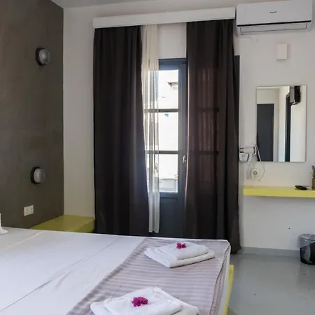 Hotel Vista Mare Naousa (Paros)