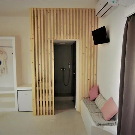 Vista Mare Hotel Náoussa