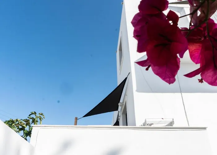 Vista Mare Hotel Naousa (Paros)