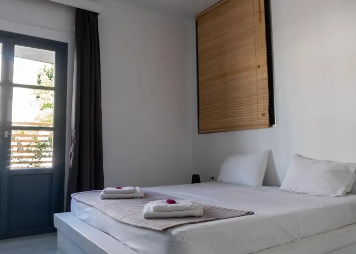 Vista Mare Naousa (Paros)